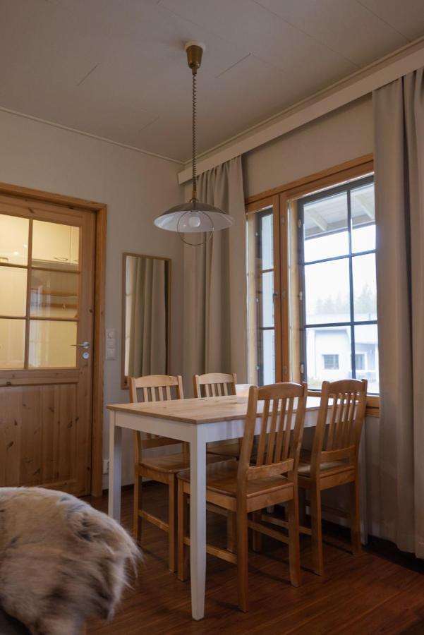 Sallainen Cottages Luaran gambar